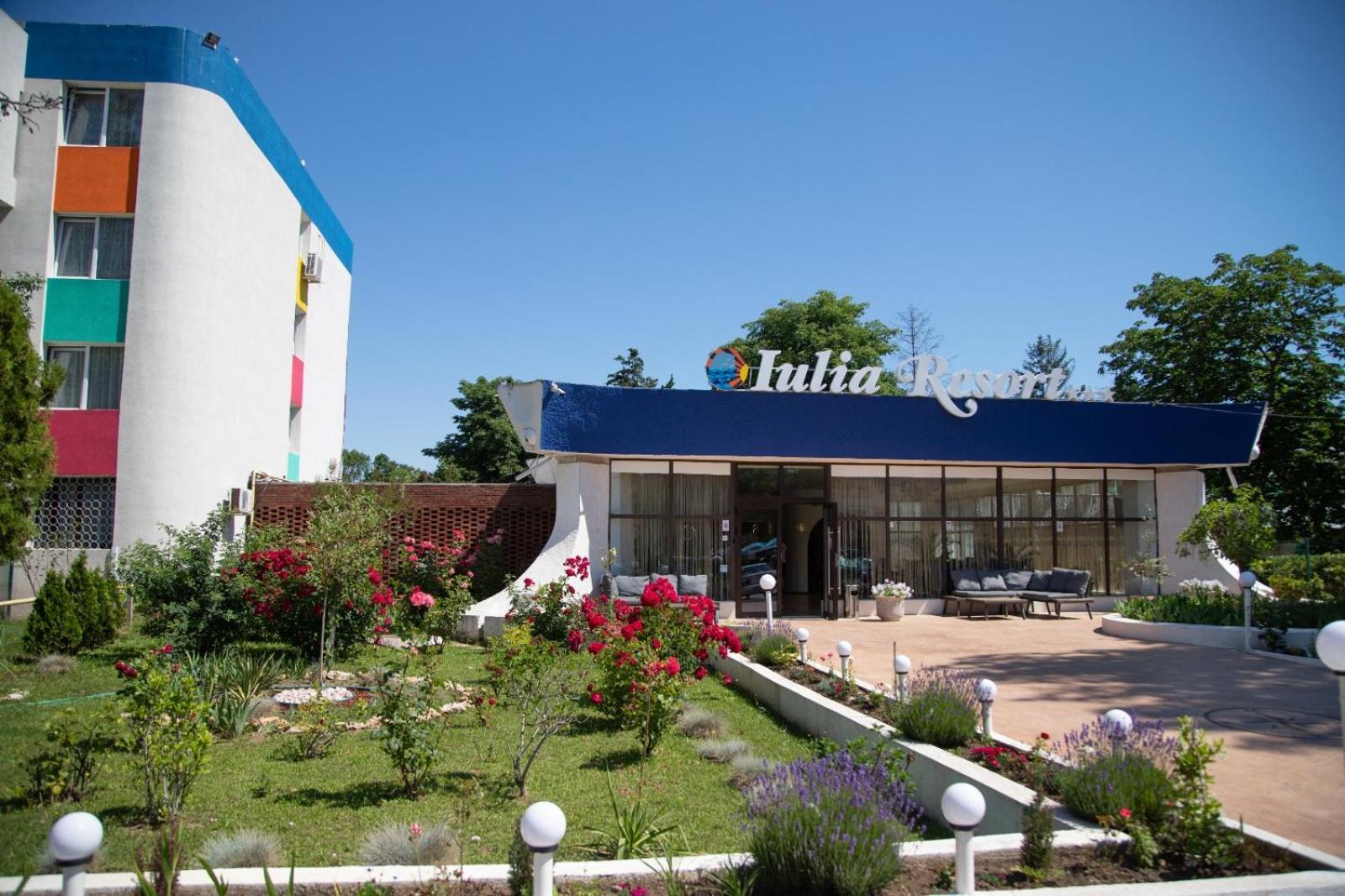 Hotel Iulia Resort Venus Ngoại thất bức ảnh